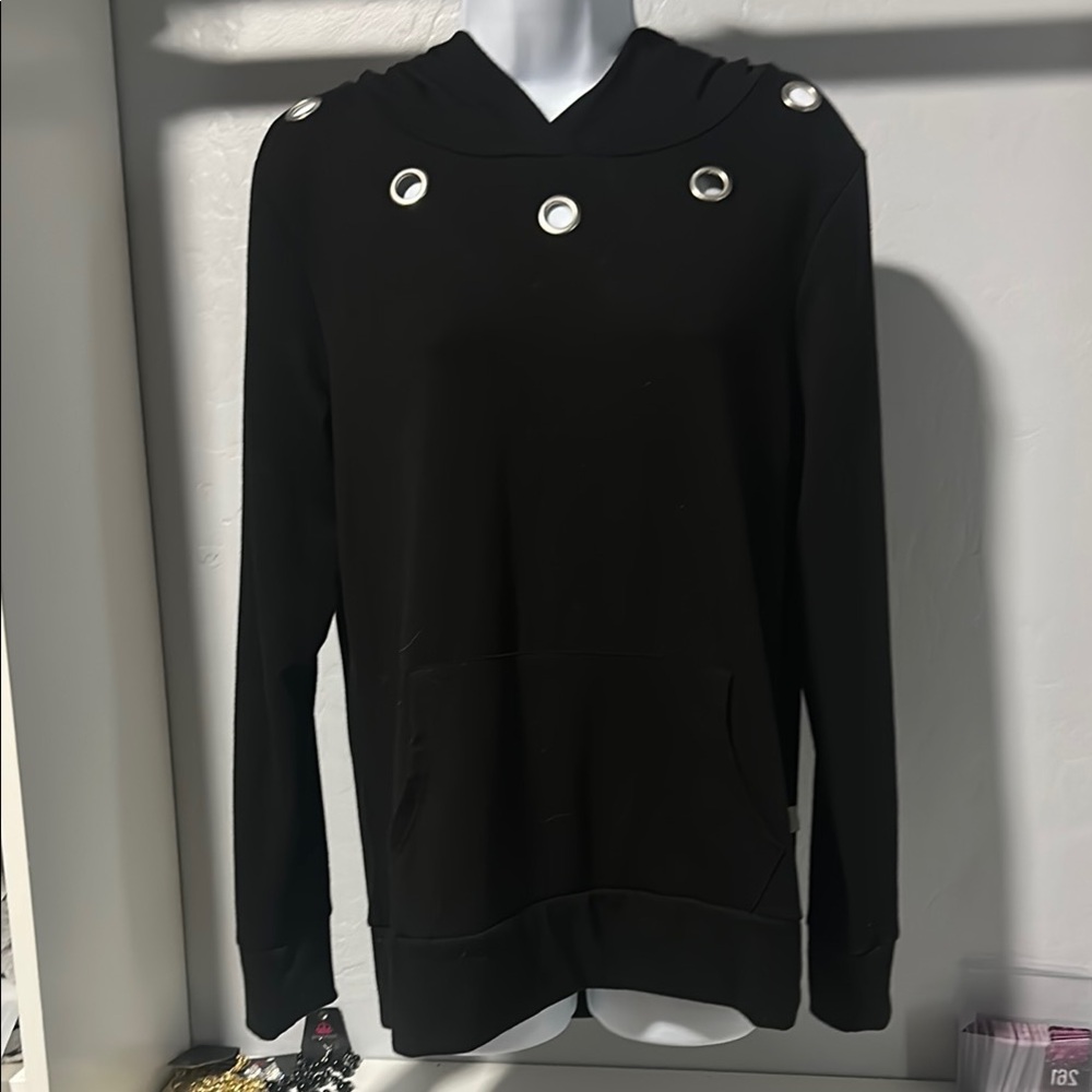 No.118 Black Grommet-Detail Women's Sweater/Hoodie